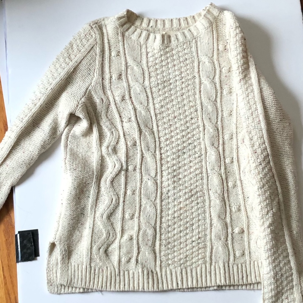 HOLLISTER Confetti White Sweater